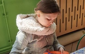 O tym co w trawie piszczy - lekcja przyrody w Radziczu 7