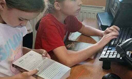 Zdjęcie do Wakacyjna przygoda z Książką w Radziczu- Dzień Bibliotekarza