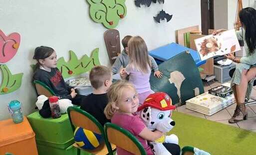Zdjęcie do Sprytny jeżyk- spotkanie w Filli Bibliotecznej w Radziczu.