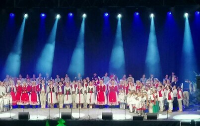 Zdjęcie do Wyjazd na Koncert Jubileuszowy Zespołu Pieśni i Tańca Ziemia Bydgoska.