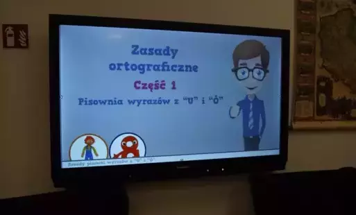 Zdjęcie do BIBLIOTECZNE POGOTOWIE POLONISTYCZNE ✍️