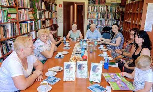 Zdjęcie do Tajemnice, pasja i ludzkie wybory - czerwcowy Dyskusyjny Klub Książki 